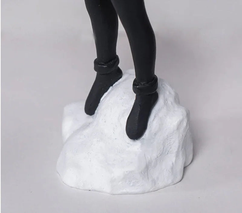 Love Balloon Girl Sculpture – Modern Abstract Home Décor